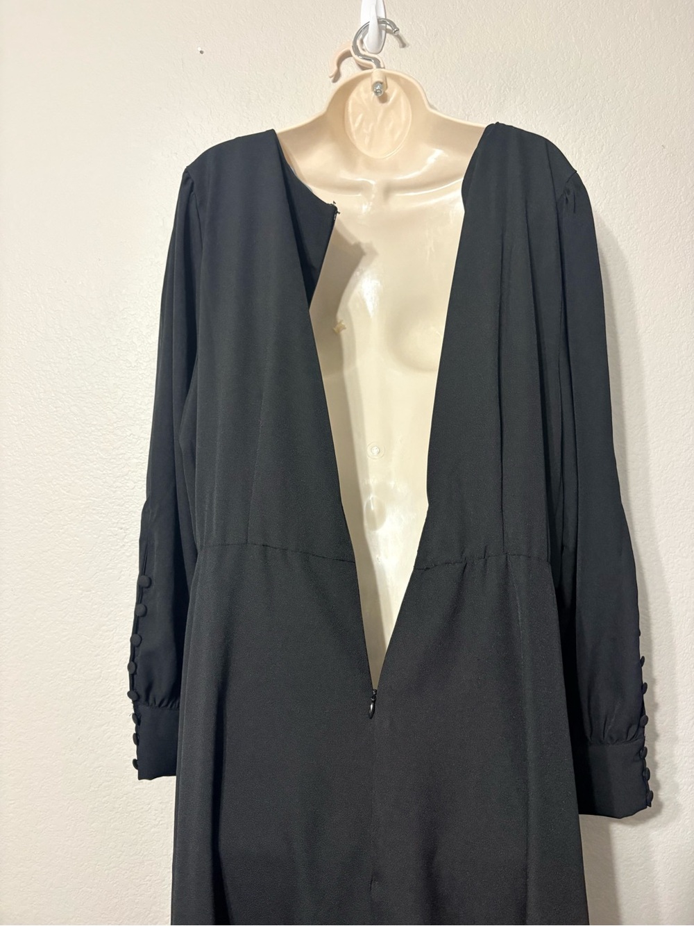 Eloquii Classic Black Empire Waist Long-Sleeve Midi Dress Button Cuff Detail 18 - Picture 9 of 16